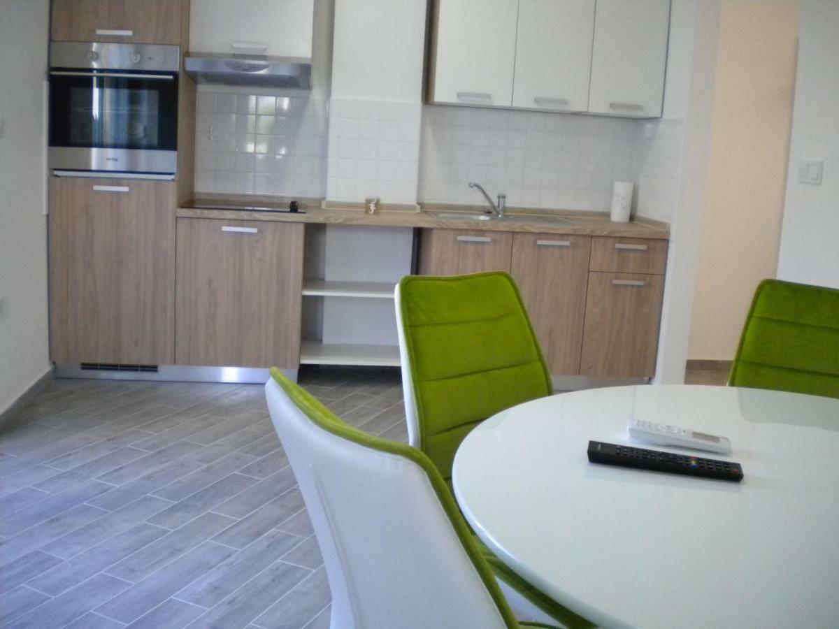 Apartments Venerea Nin Bagian luar foto