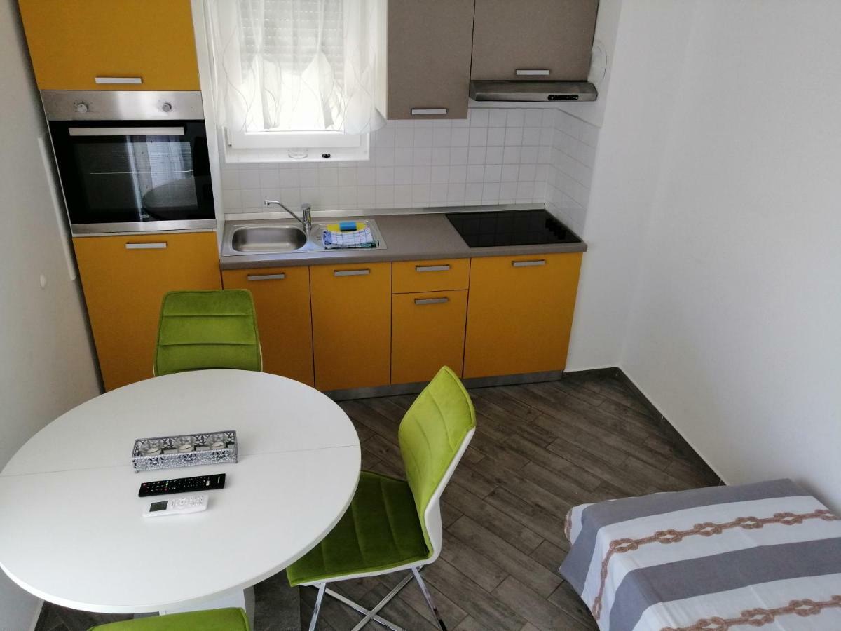 Apartments Venerea Nin Bagian luar foto